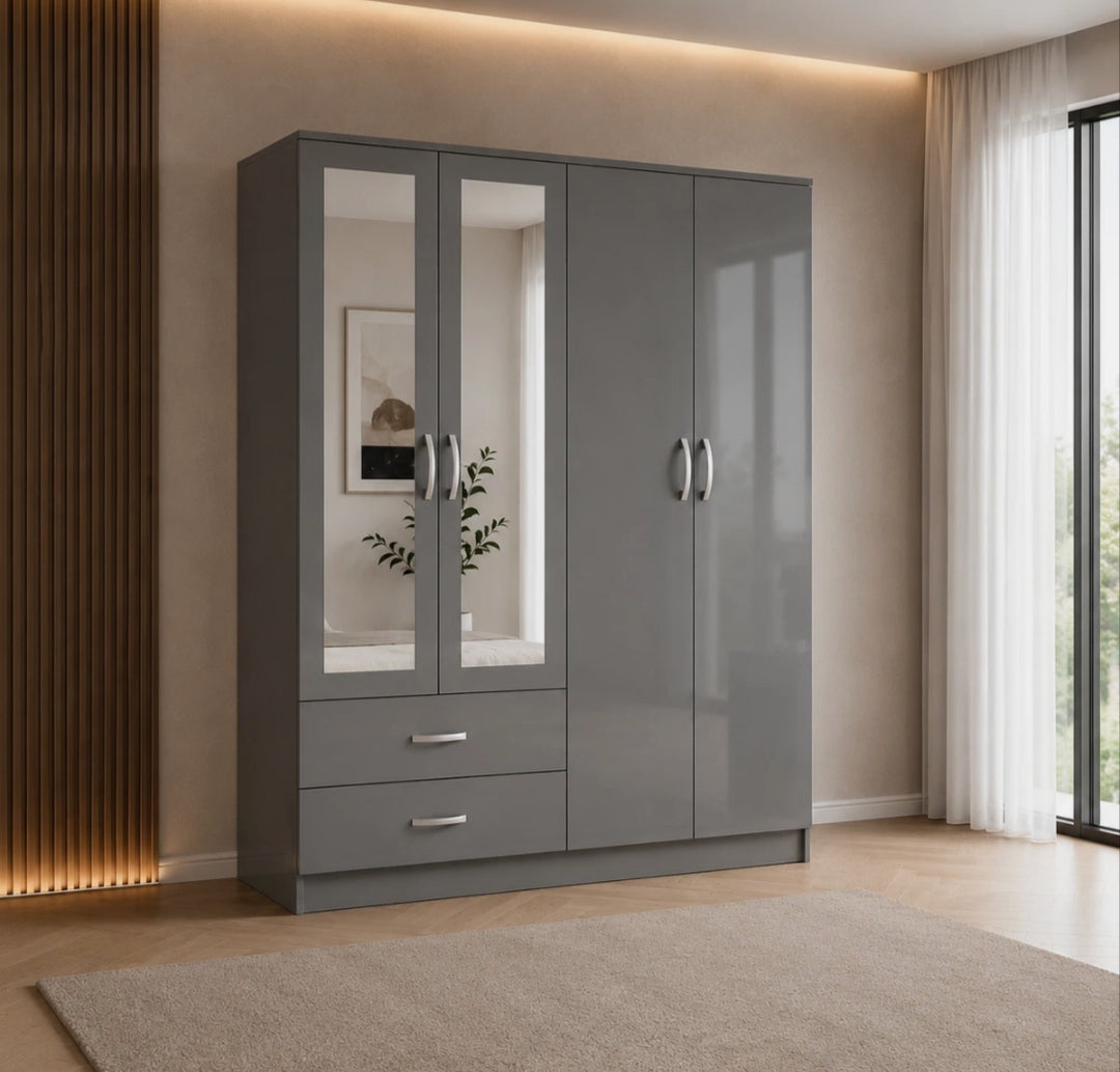 4 Door Wardrobe With 2 Drawers And 2 Mirrors