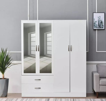 4 Door Wardrobe With 2 Drawers And 2 Mirrors