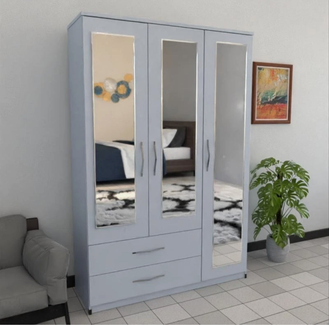 3 Door Wardrobe With 2 Drawers And 3 Mirrors